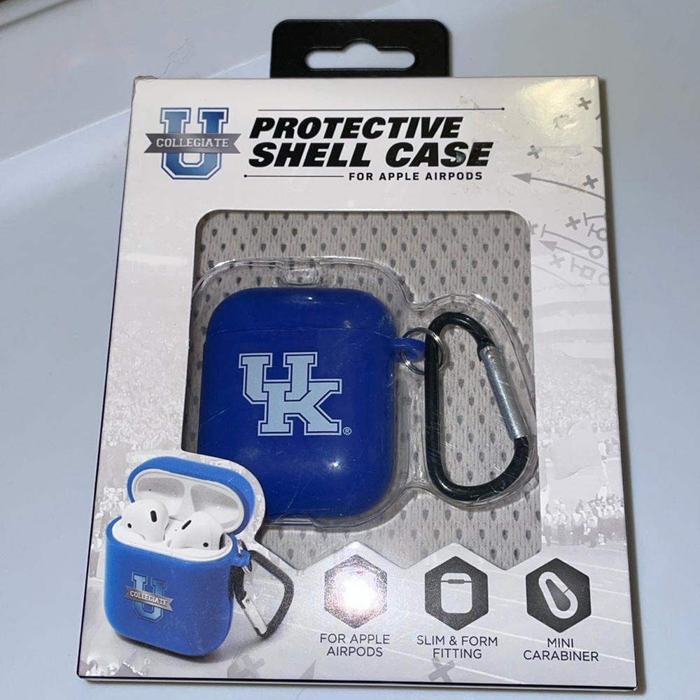 UK Kentucky Wildcats protective shell case Apple AirPod case only Collegate NWT - Picture 2 of 3